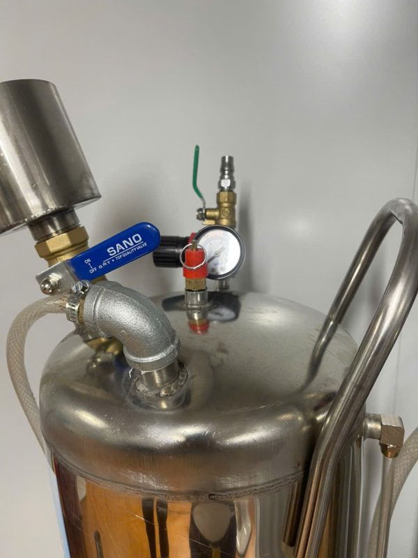 Máy Phun Bọt Tuyết Vinaseiki 40L: Nâng Cấp Dịch Vụ Với Công Suất Mạnh Mẽ - Ảnh 2