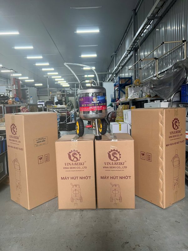 Máy Hút Nhớt Inox SUS304 Vinaseiki: Giải Pháp Toàn Diện Cho Thay Nhớt Chuyên Nghiệp